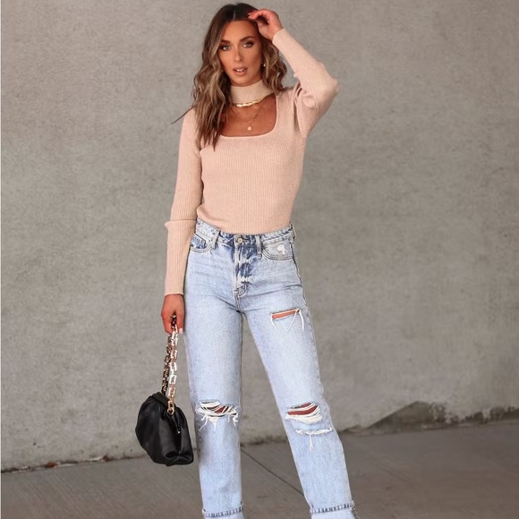 Brand New VICI sweater - Picture 1 of 3